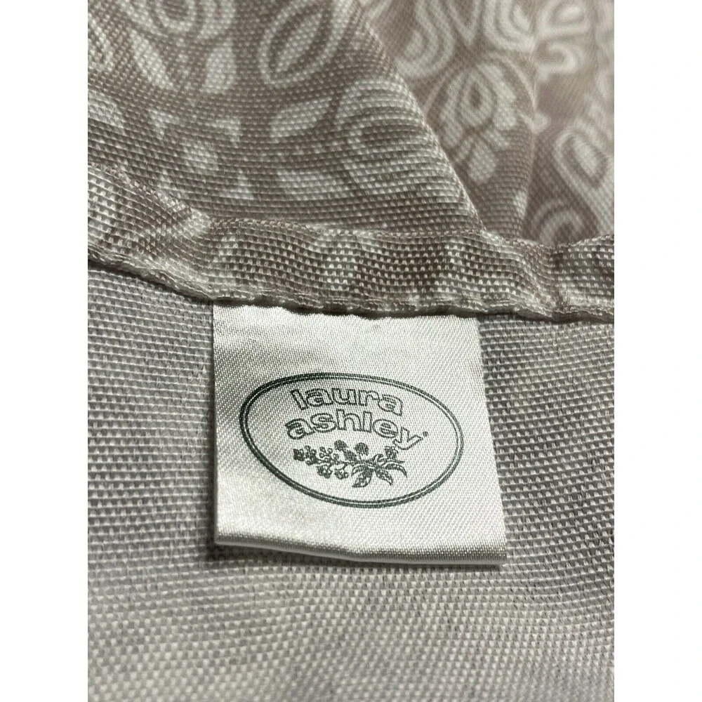 Laura Ashley Beige Tan & White Paisley Floral Tablecloth 58” x 81”